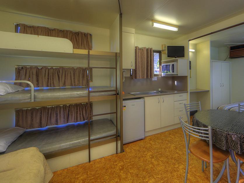 Kookaburra Holiday Park Cardwell Extérieur photo